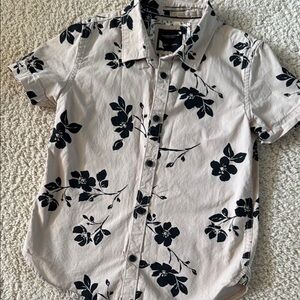 Denim & Flower Cream and Black Floral Button Down Shirt 7